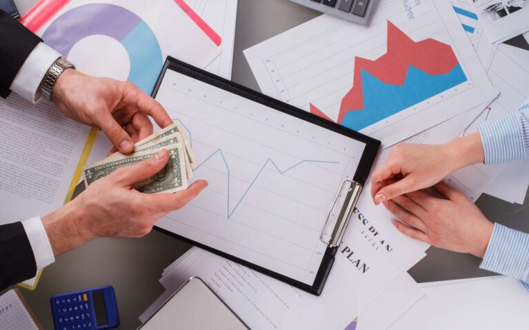 会社設立後の維持費（ランニングコスト）はどのくらい？月別・年間コスト早見表